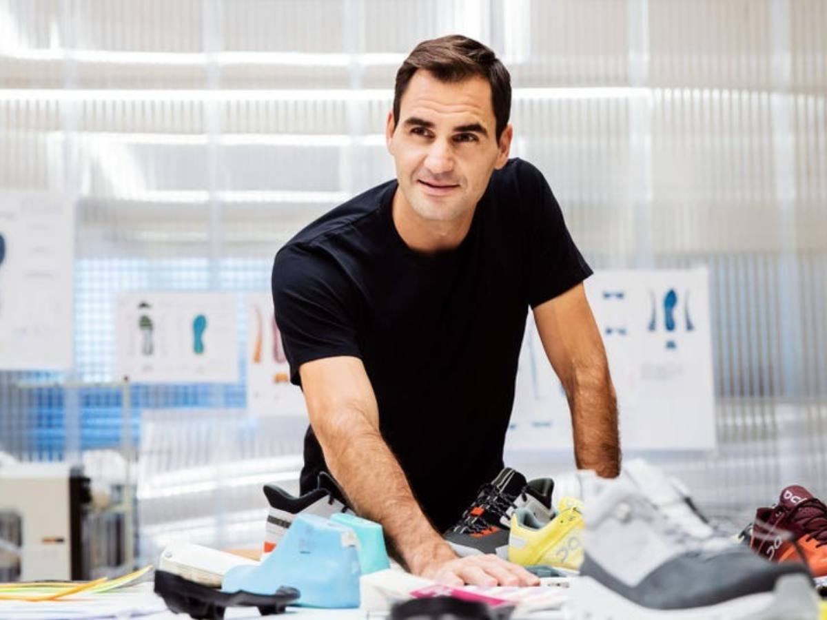 Roger Federer gives fans a sneak peek of latest ON Running shoes ahead of the upcoming Clay season