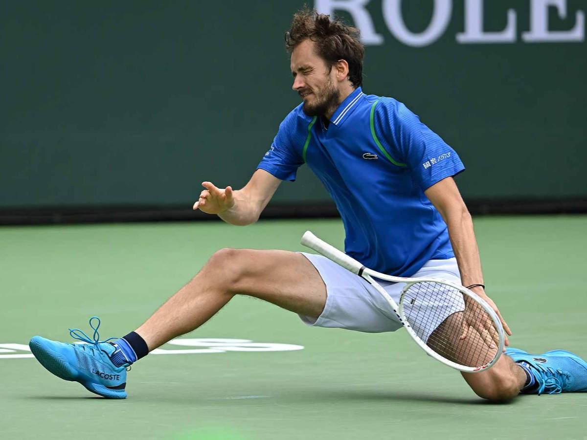 “I thought I’m gonna retire,” Daniil Medvedev reflects on his nasty fall at the Indian Wells Open