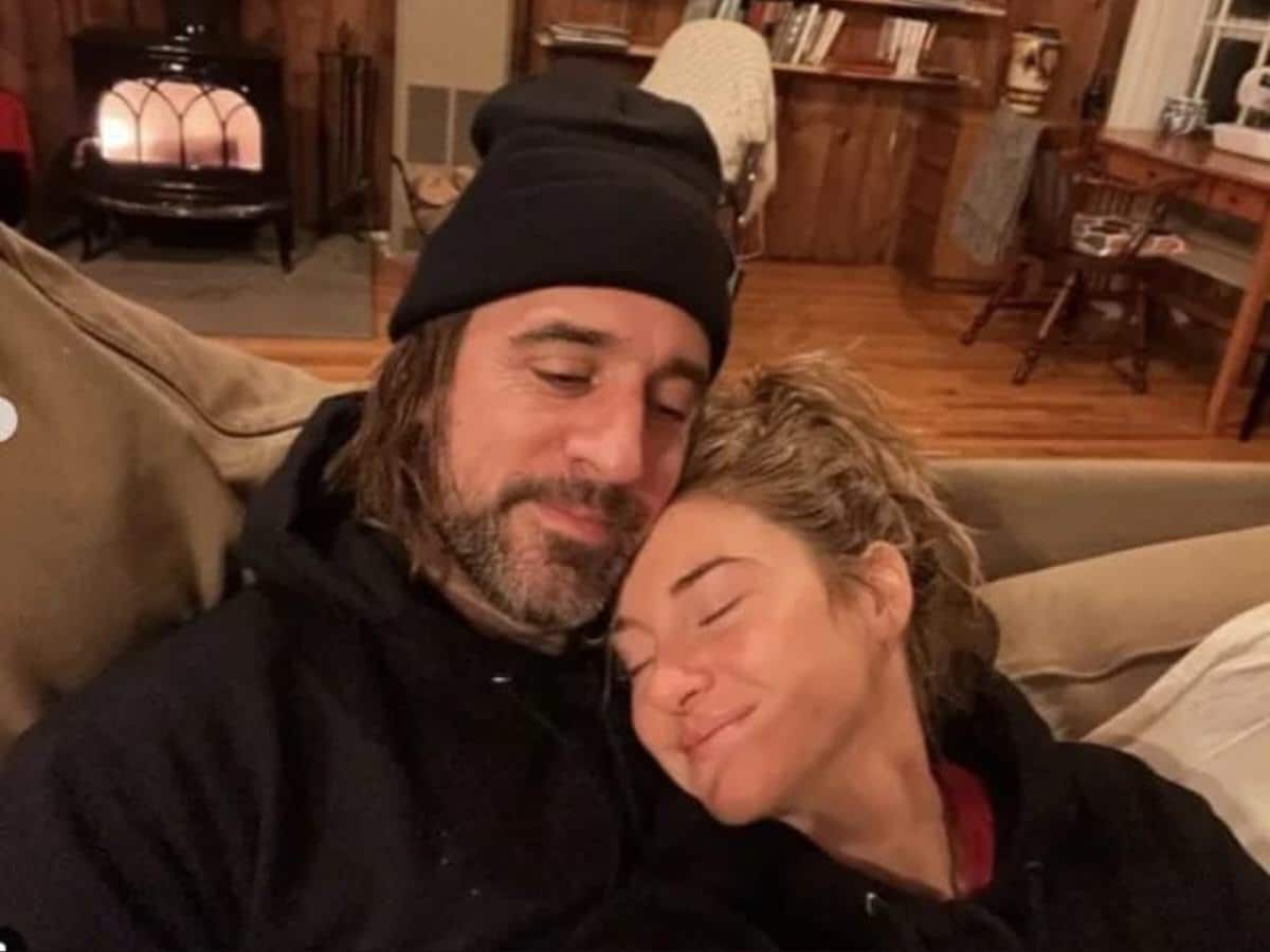 Are Aaron Rodgers and Shailene Woodley still together?