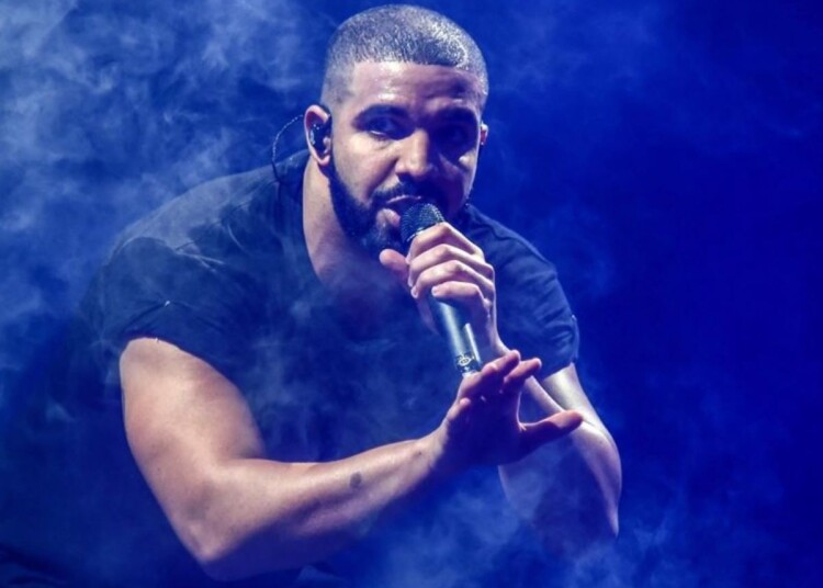 Drake singing Muchachos