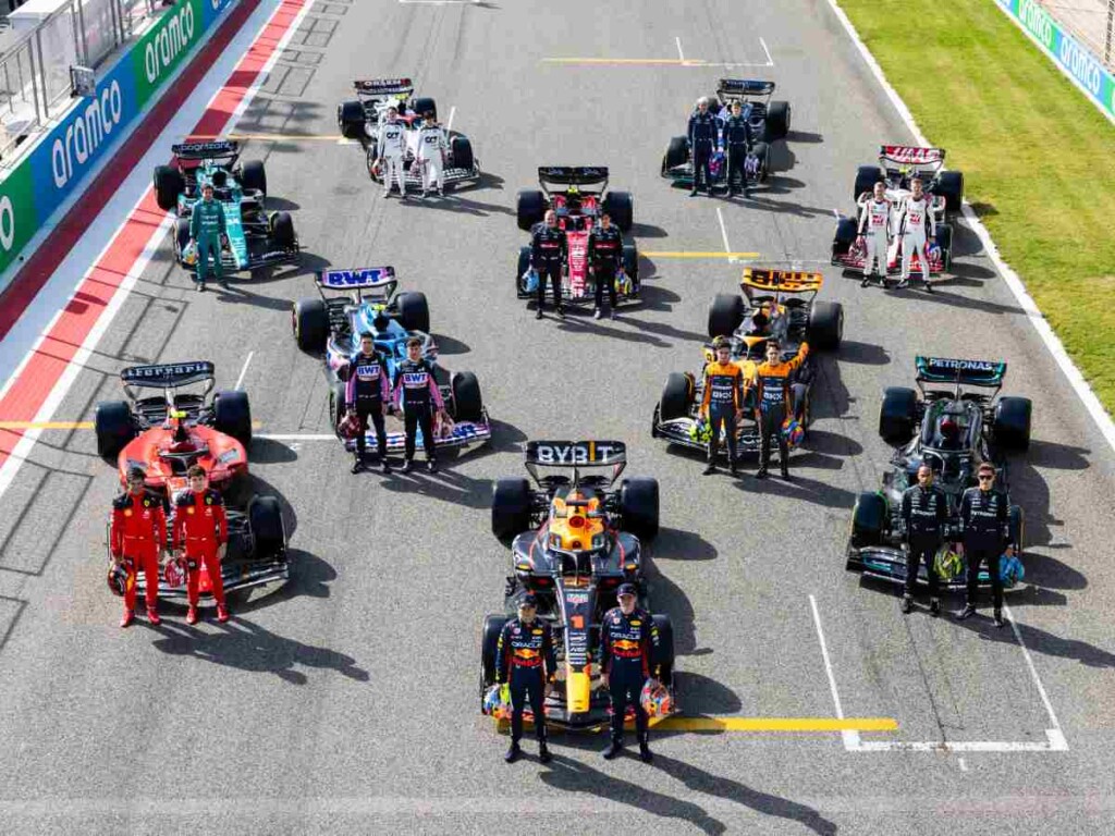 F1 Driversat Behrain International Circuit