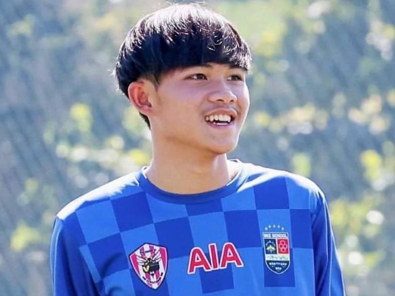 Captain of the Team Stuck in Thai Cave Passed Away at 17 in England