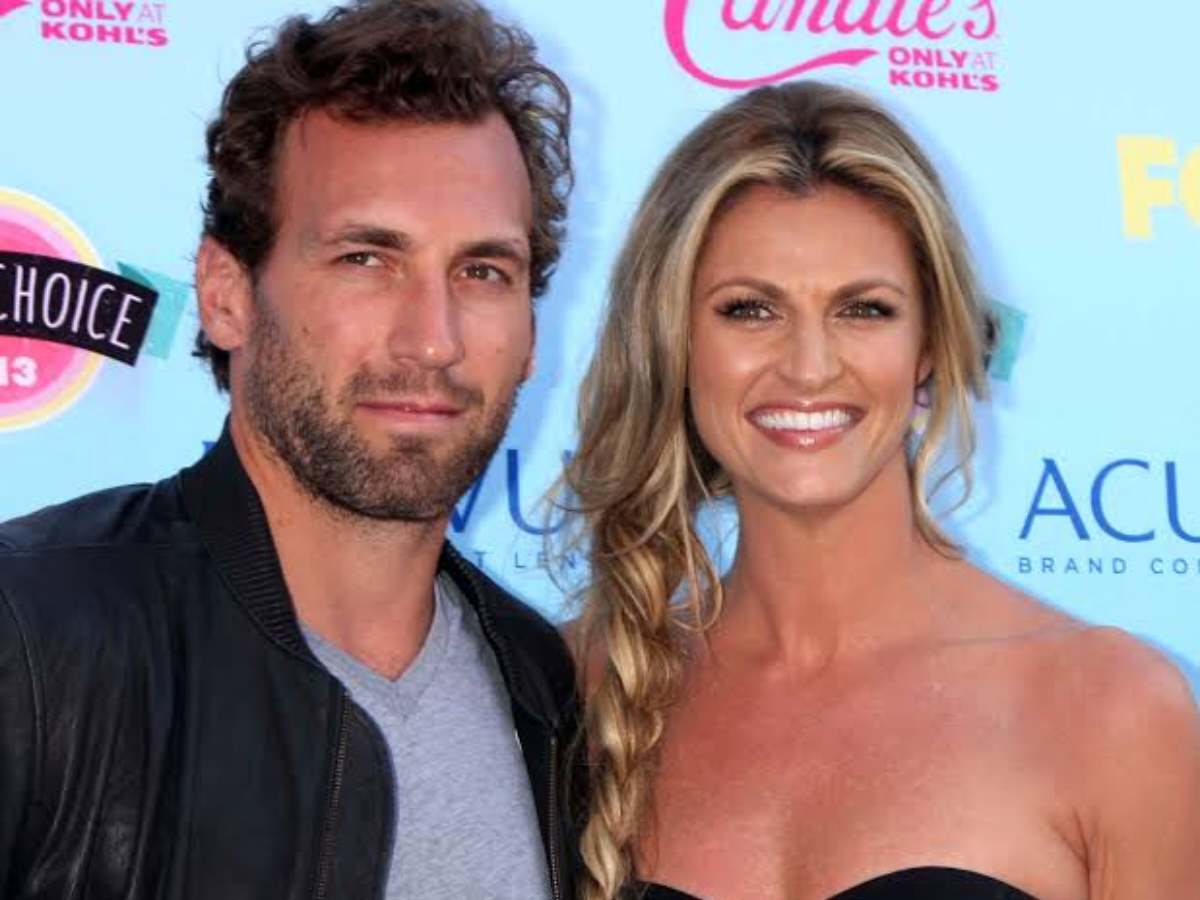 Who is Erin Andrews' husband, Jarell Stoll?