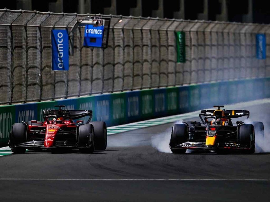 Charles Leclerc (L) and Max Verstappen (R) fighting it out to have the advantage after the third DRS zone during the 2022 Saudi Arabian GP