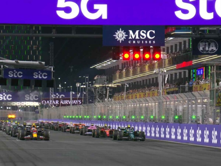 Moments before the start of the 2023 F1 Saudi Arabian GP