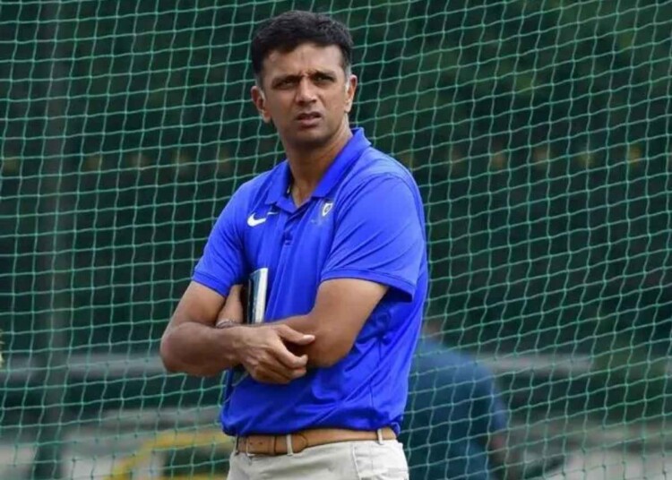 "I offered my services to Rahul Dravid but he said...," ex-India leg-spinner makes huge claim