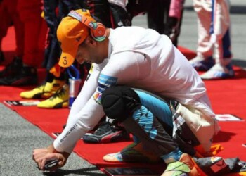 Daniel Ricciardo.Image via Twitter