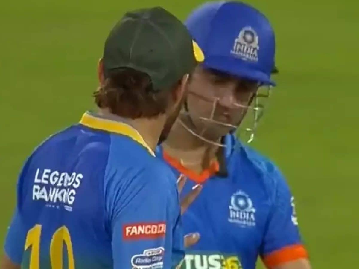 WATCH: Gautam Gambhir gets hit on helmet, check how Shahid Afridi reacted