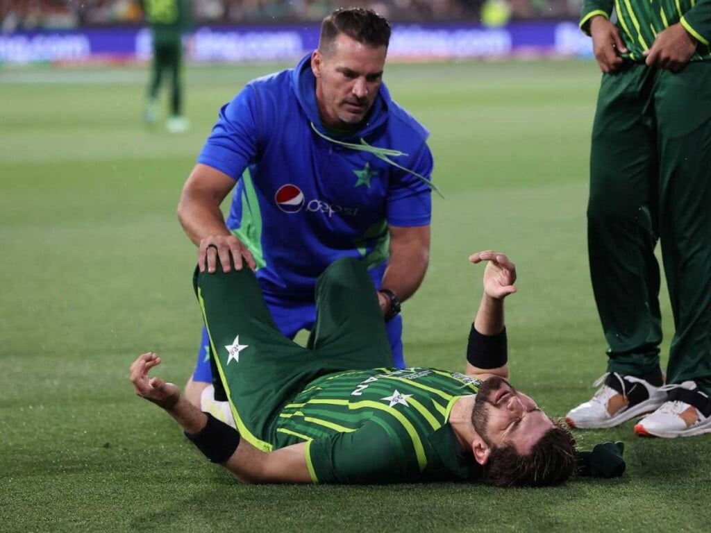 Shahid Afridi mocks Shoaib Akhtar for earning money despite missing matches in Legends League Cricket