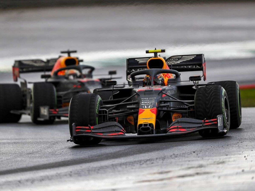 Mika Häkkinen labels Sergio Perez as the 'naughty' enforcer of Red Bull's 'dirty tactics' 1 Max Verstappen and Sergio Perez