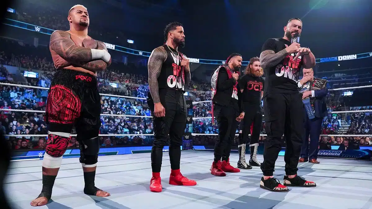 “Someone standing right next to him!” Austin Theory thinks The Bloodline member can dethrone Roman Reigns