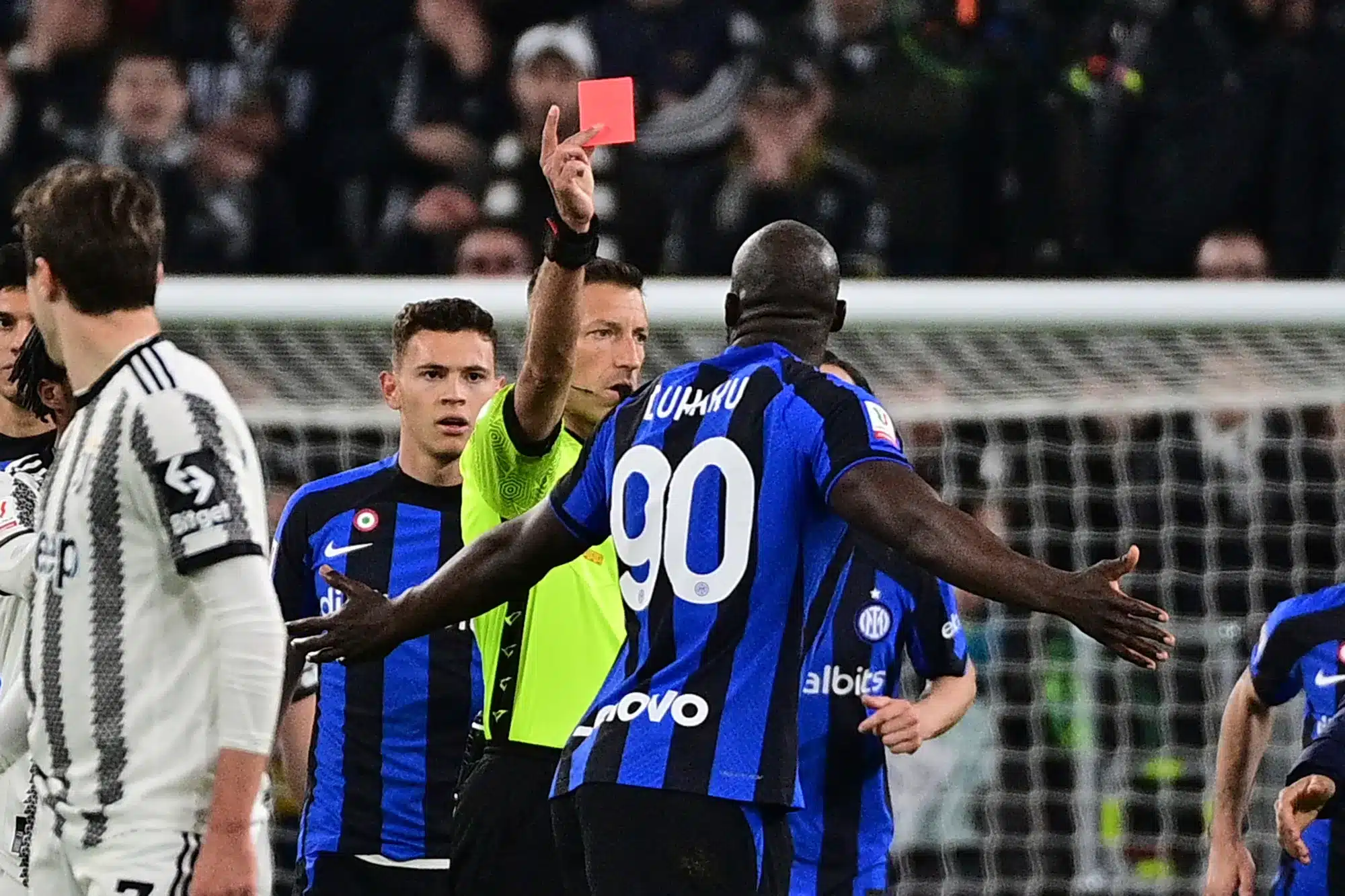 “F*ck Racism,” Inter Milan’s Romelu Lukaku responds after getting racially abused by Juventus fans