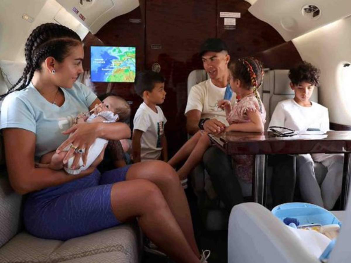 Cristiano Ronaldo and partner Georgina Rodriguez put their private jet for sale