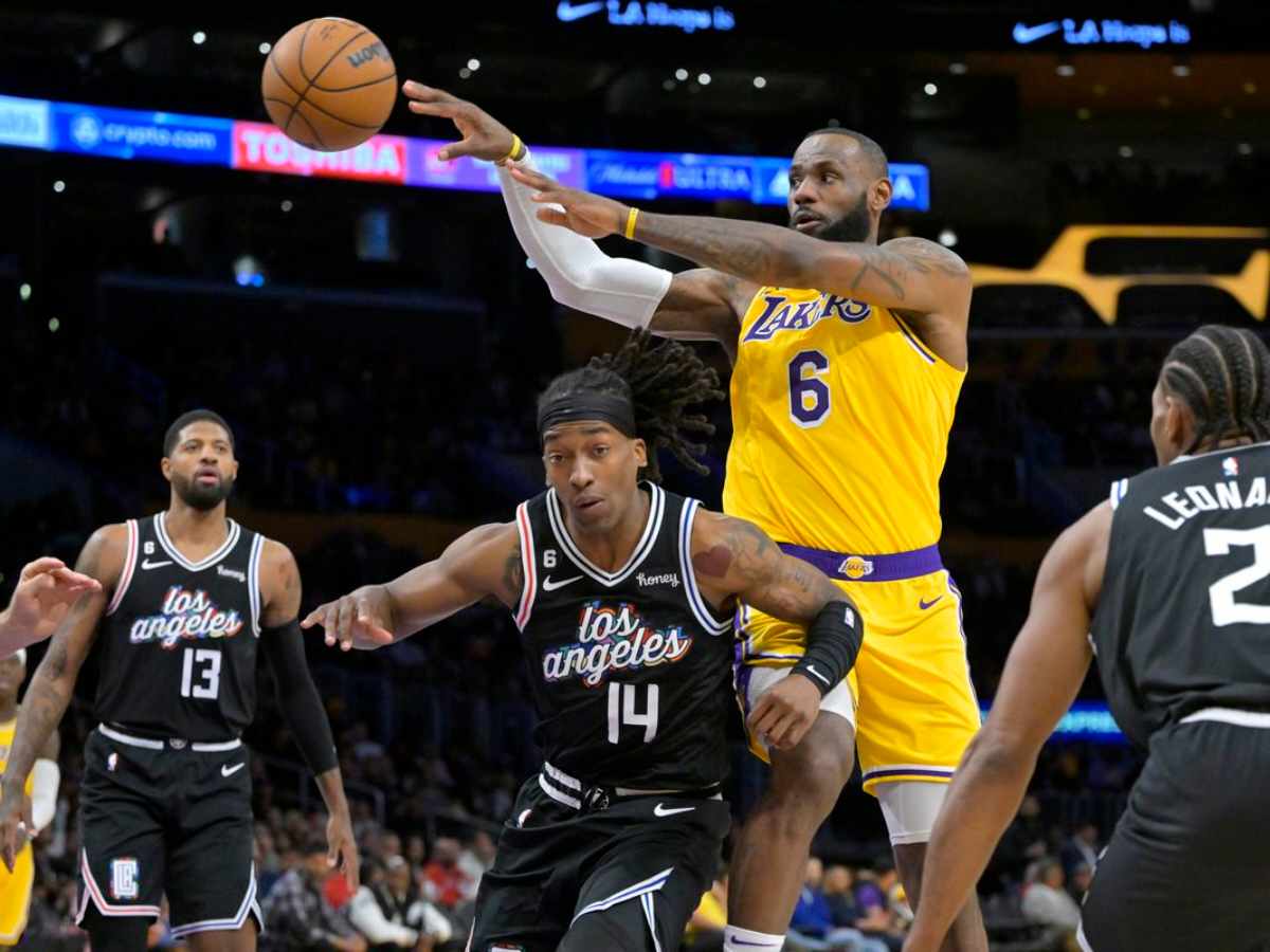 “LeBron wishing he could be like Kawhi Leonard” – NBA fans MERCILESSLY roast the Lakers after 11th straight defeat to Clippers