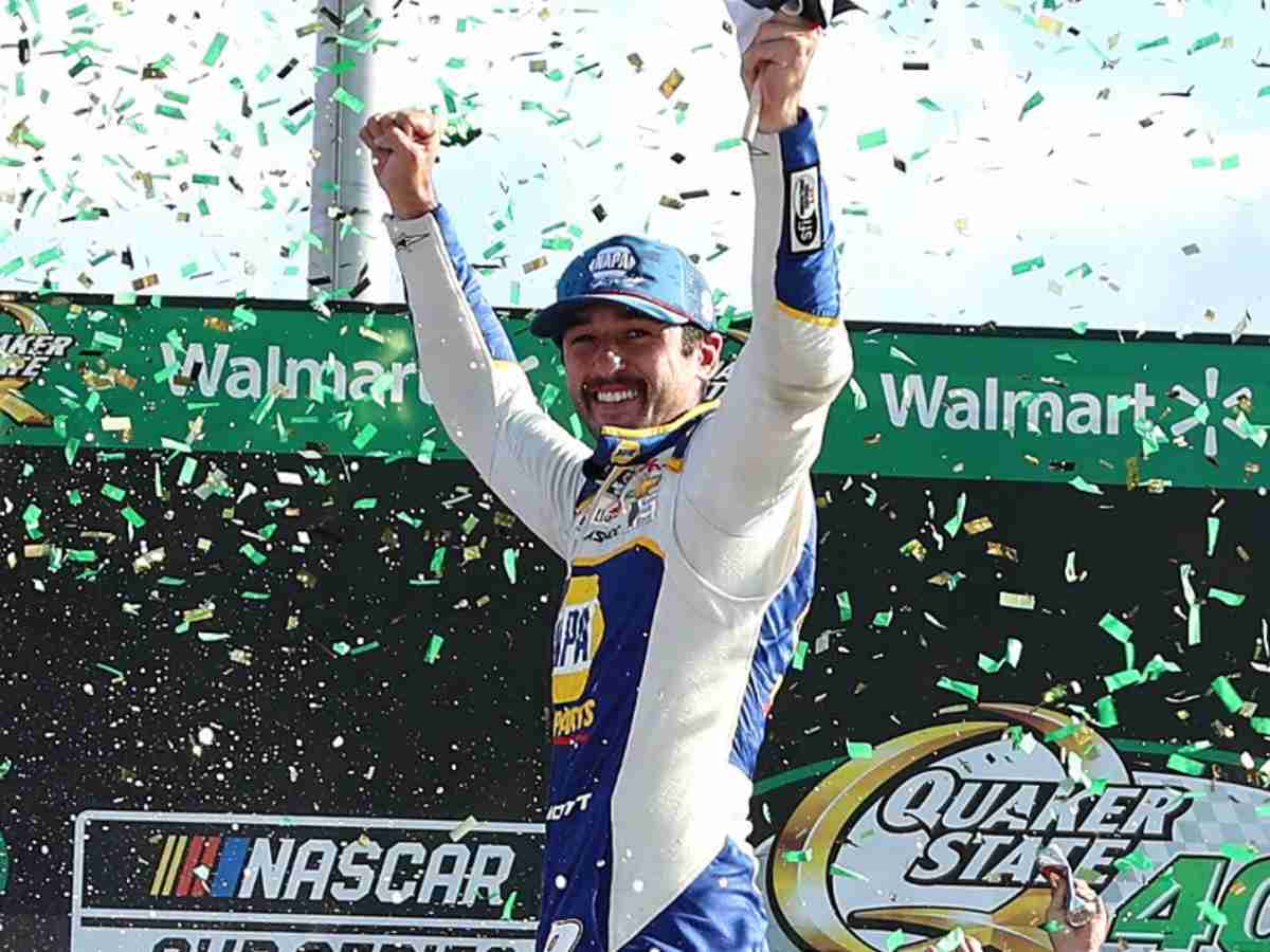 “Does not deserve this, add Bubba Wallace next”- NASCAR Twitter reacts as Chase Elliott is inducted into 75 greatest drivers list