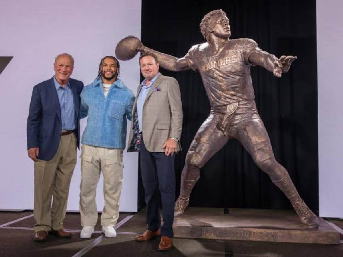 “What exactly did he do?” – NFL Twitter left STUNNED after Cardinals QB Kyler Murray gets a new statue