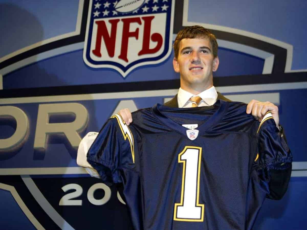 Why did Eli Manning refuse to play for the Chargers despite getting drafted by them?