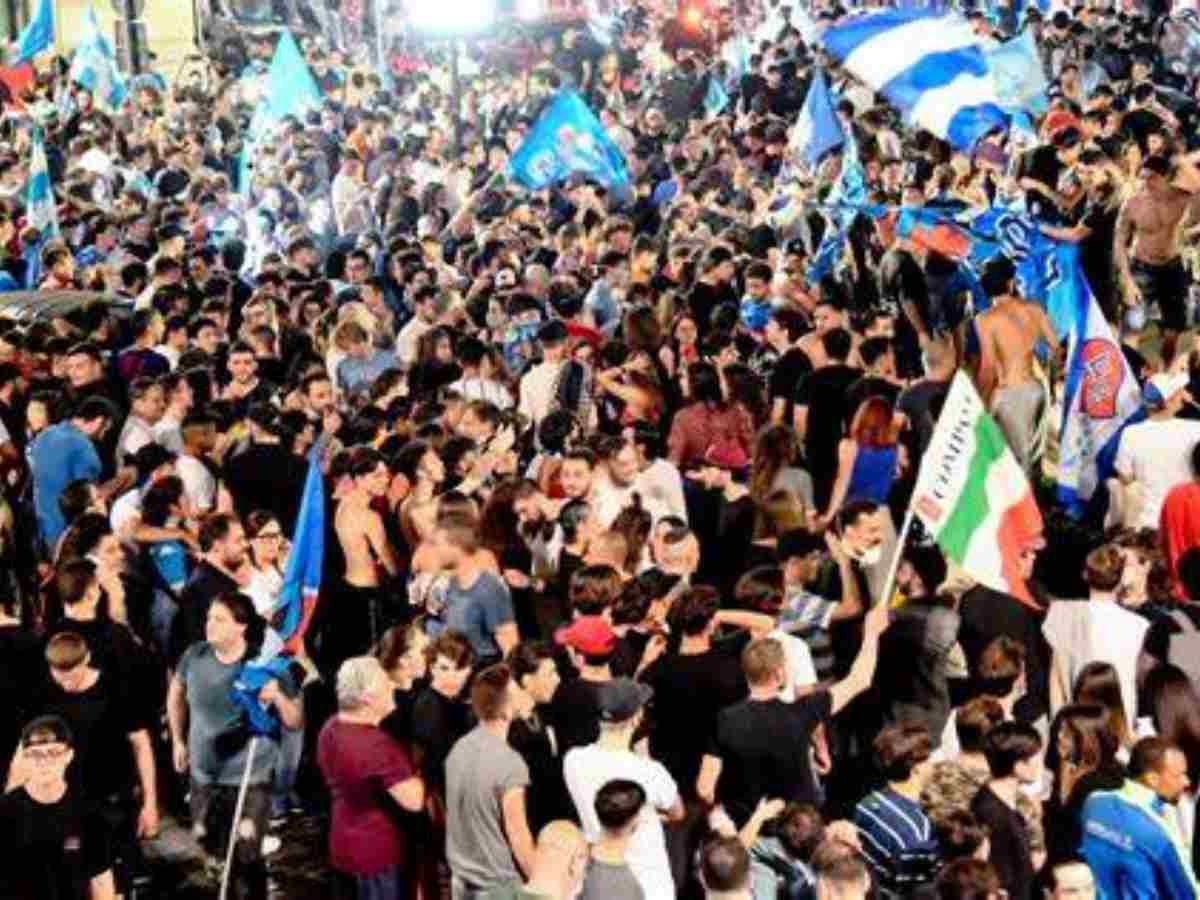 WATCH: Thousands of fans go on a bike parade after Napoli beats Juventus to inch closer to Serie A title