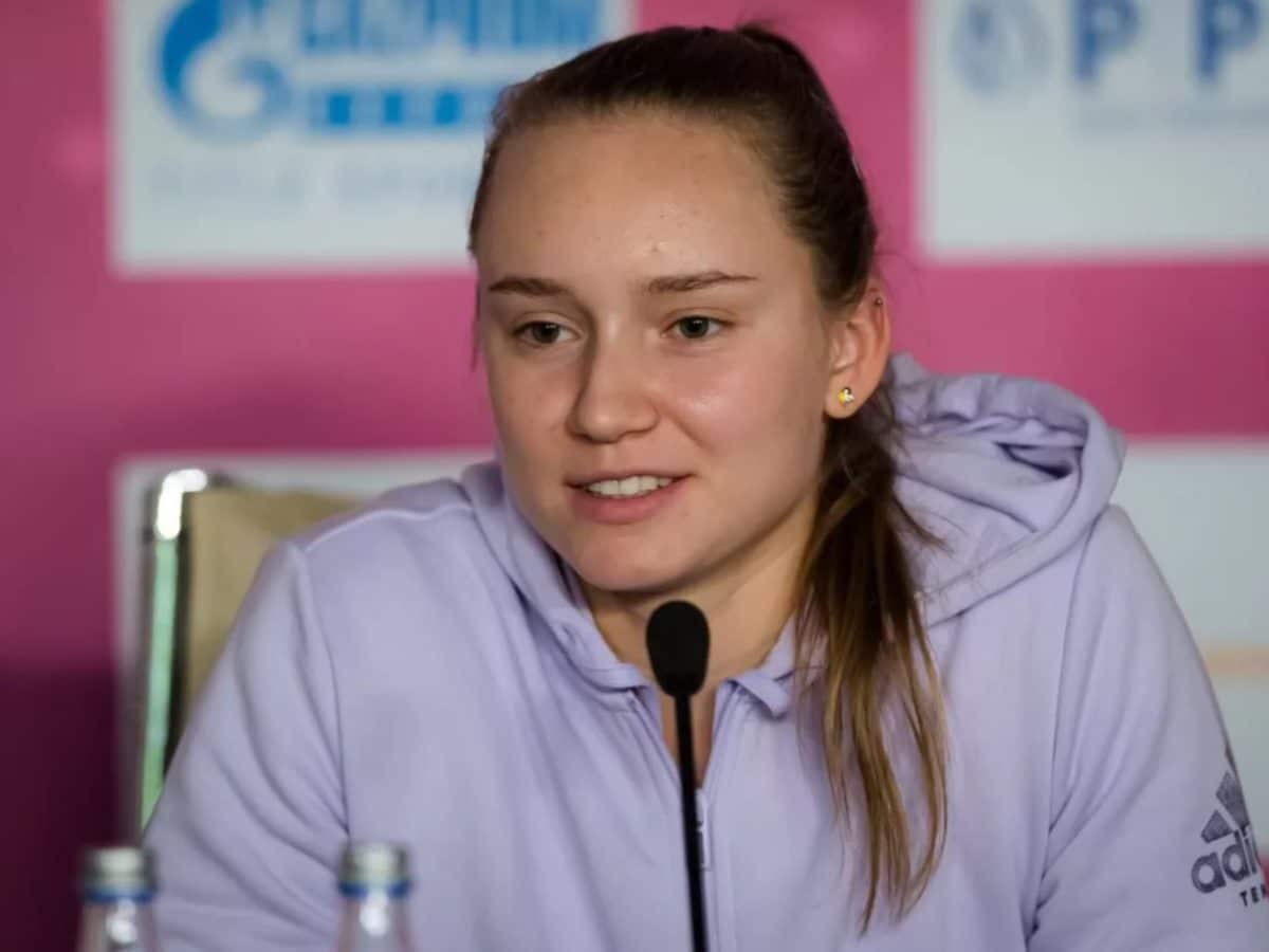 “Antidoping, guys. Relax,” Elena Rybakina jokes off doping suspicions after she failed to win final in Miami