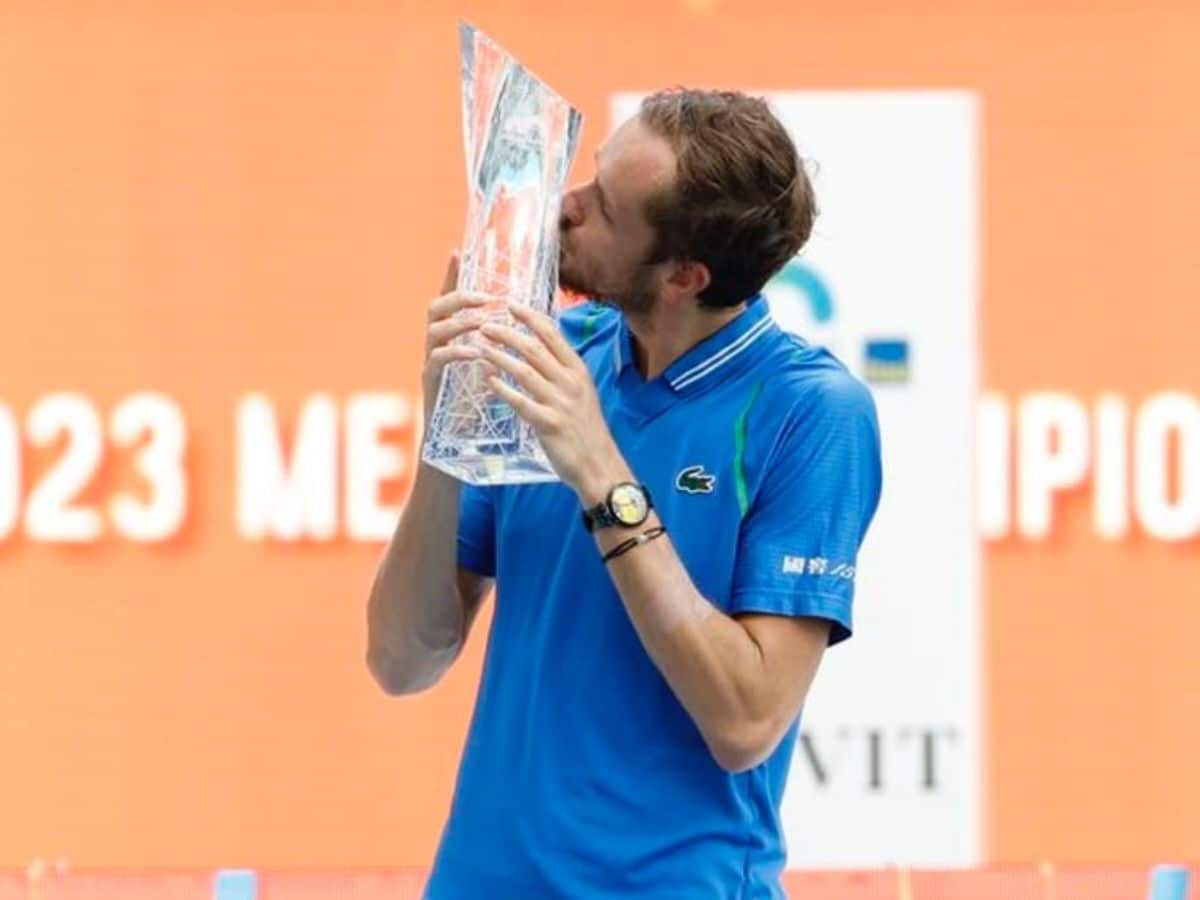 Daniil Medvedev reigns supreme in Miami as he overpowers Jannik Sinner to clinch his fifth Masters title