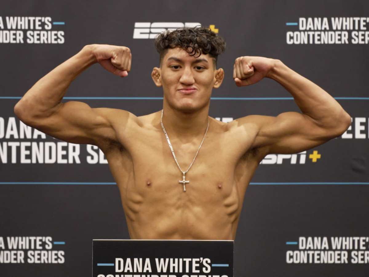 Is youngest fighter Raul Rosas Jr. in the UFC 4 video game?