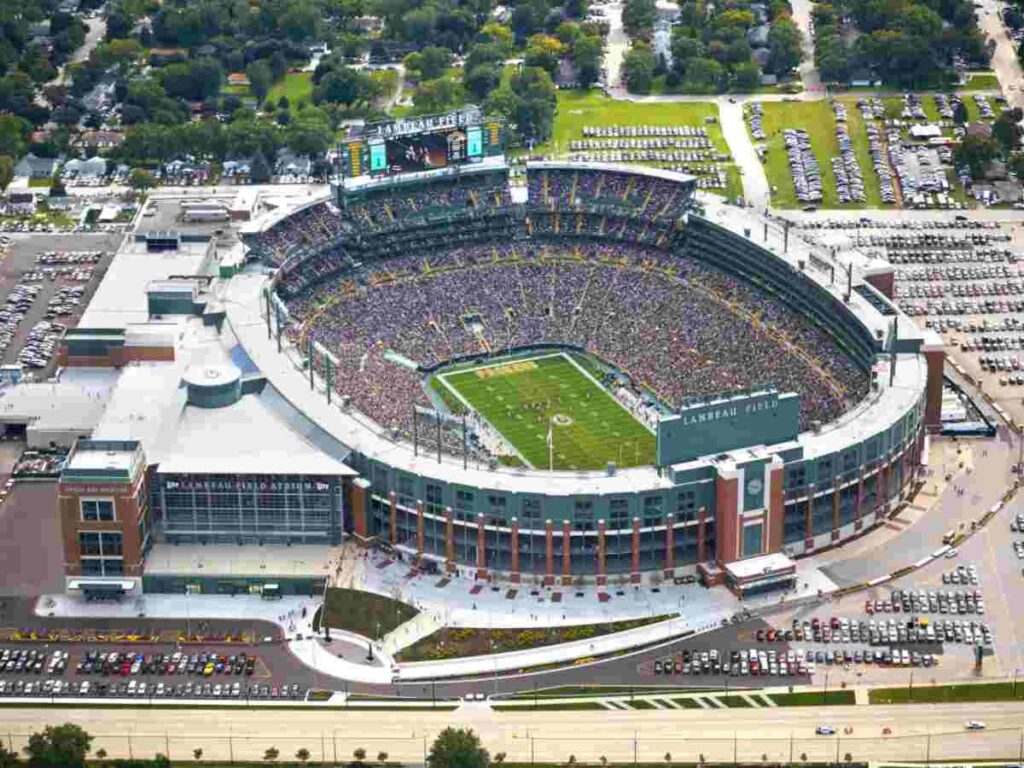 Image via Lambeau Field