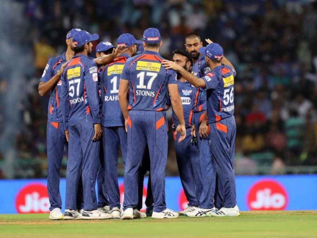 Twitter reacts as LSG don't break a sweat to win a low-scoring match against SRH