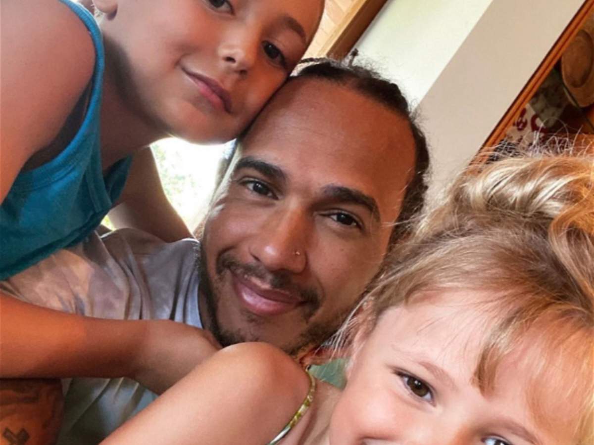 WATCH: Lewis Hamilton spends F1 mid-season break soaking up in some love with his niece and nephew