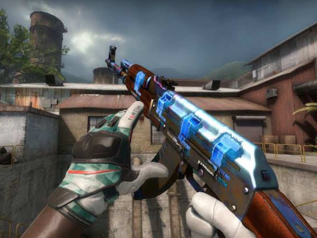 CS: GO sees a massive boom in skin prices as AK 47 skin and knife sells for a whopping $500,000