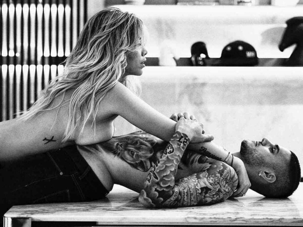 Mauro Icardi posted pictures with topless Wanda Nara