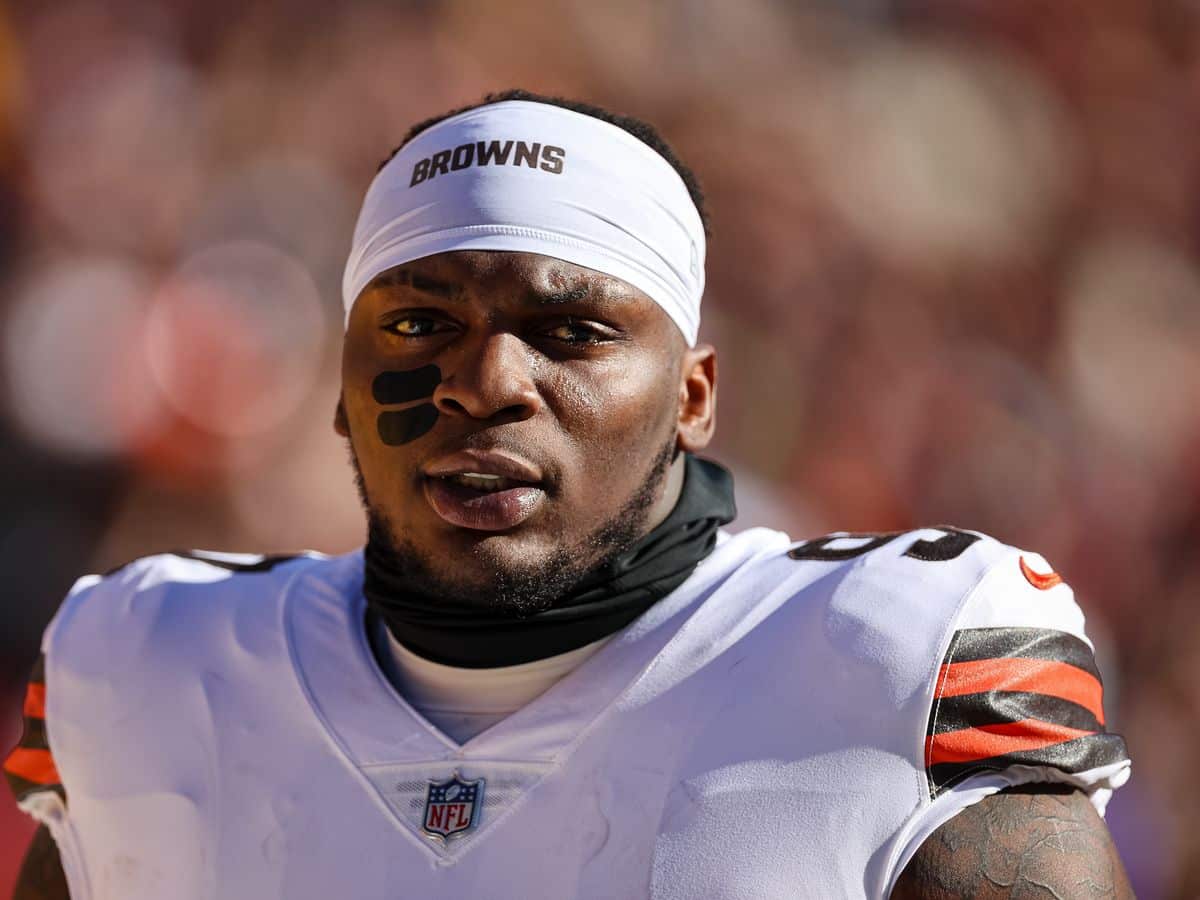 Browns DT Perrion Winfrey faces misdemeanor charges after arrest for allegedly assaulting his girlfriend