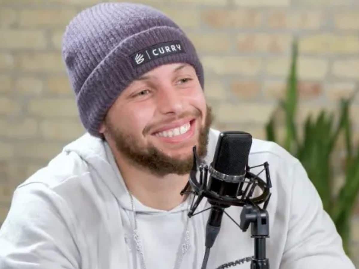 Is Steph Curry starting a new podcast?