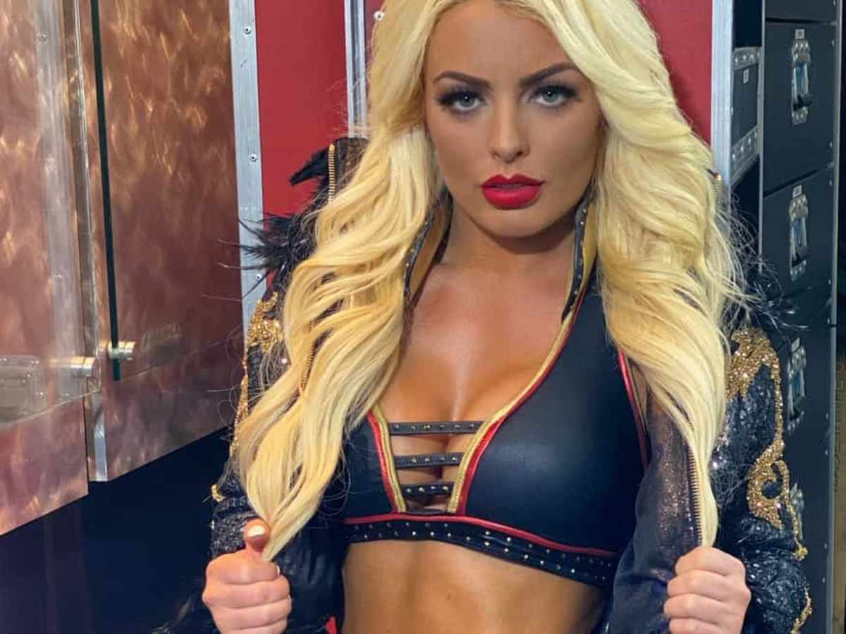 Former WWE superstar Mandy Rose enchants fans with her gorgeous blue bikini photo