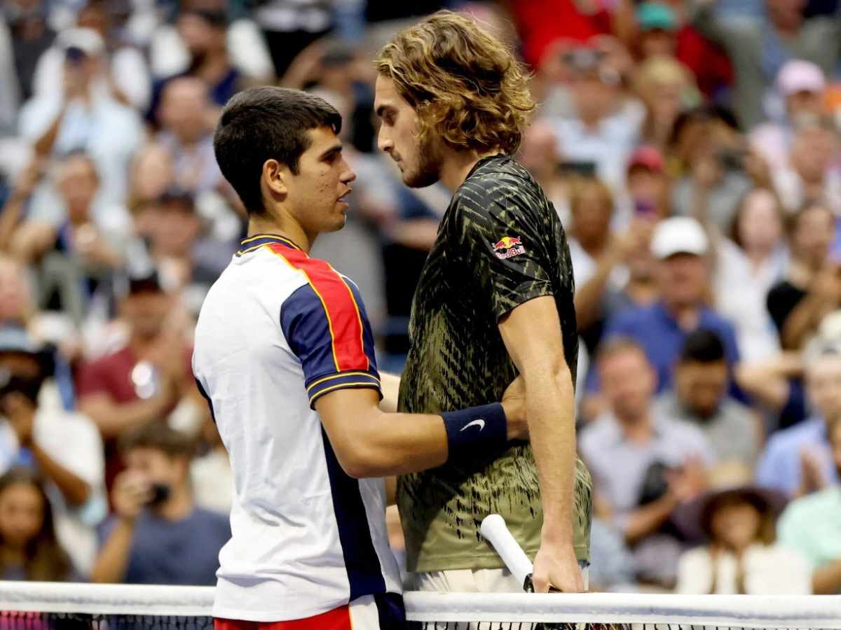 Stefanos Tsitsipas says he doesn’t fear Carlos Alcaraz despite being winless against the Spaniard ahead of their Barcelona Open final