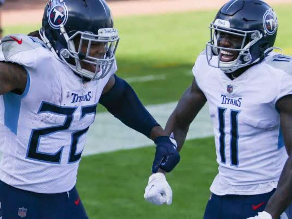 “Make it happen,” WR AJ Brown PASSIONATELY recruits 2020 OPOY and former teammate Derrick Henry to the Eagles amidst trade rumors