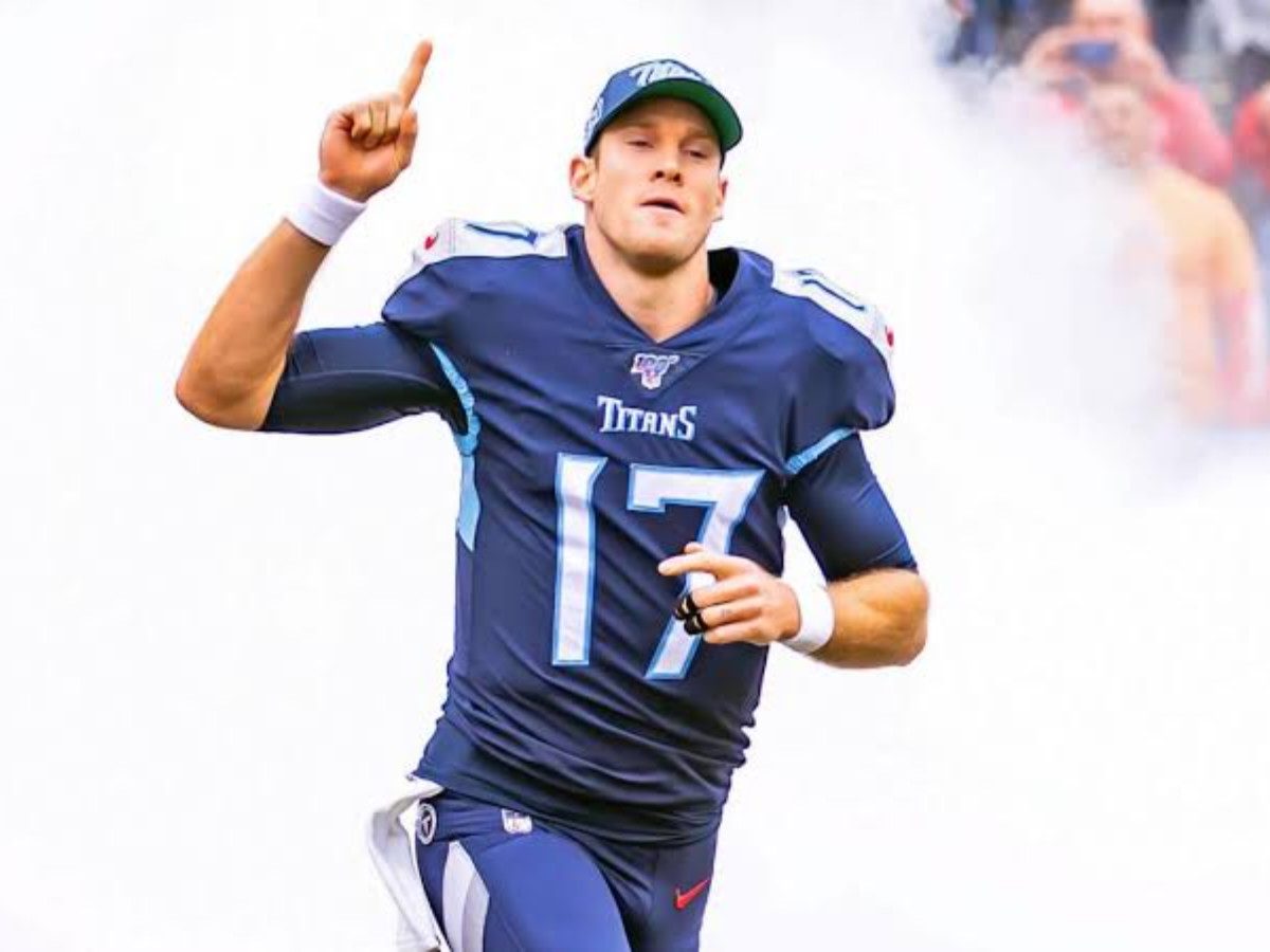 Why is Ryan Tannehill leaving the Tennessee Titans?