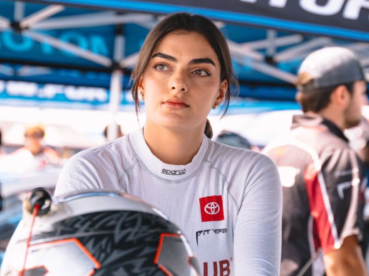 “Money really does trump talent” – Fans react as Toni Breidinger set to make Truck Series debut in Victoria’s Secret Sponsored Toyota