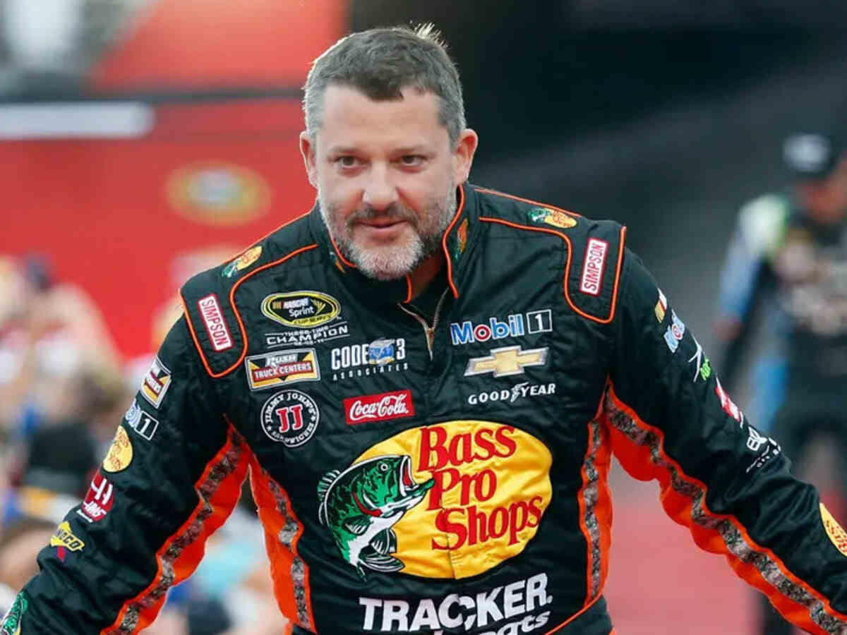 “He belongs behind bars”- Fans react as Tony Stewart inducted into the list of 75 greatest NASCAR drivers of all time