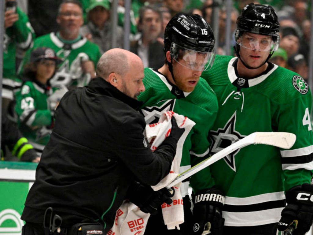 Joe Pavelski hit by Matt Dumba [Image Credit: Yahoo News]