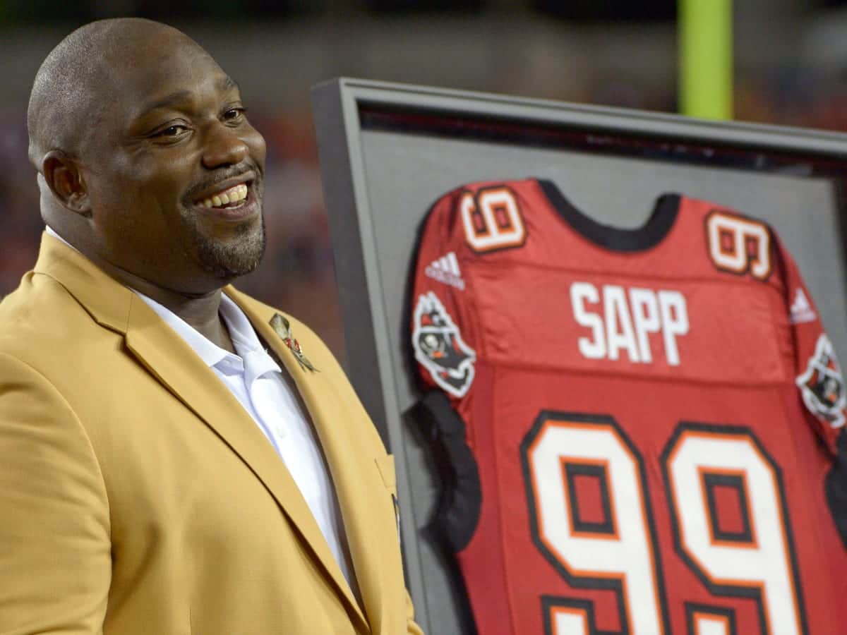 Warren Sapp was once arrested for soliciting a prostitute DEMANDING ‘unlawful’ oral s*x and intercourse from two women