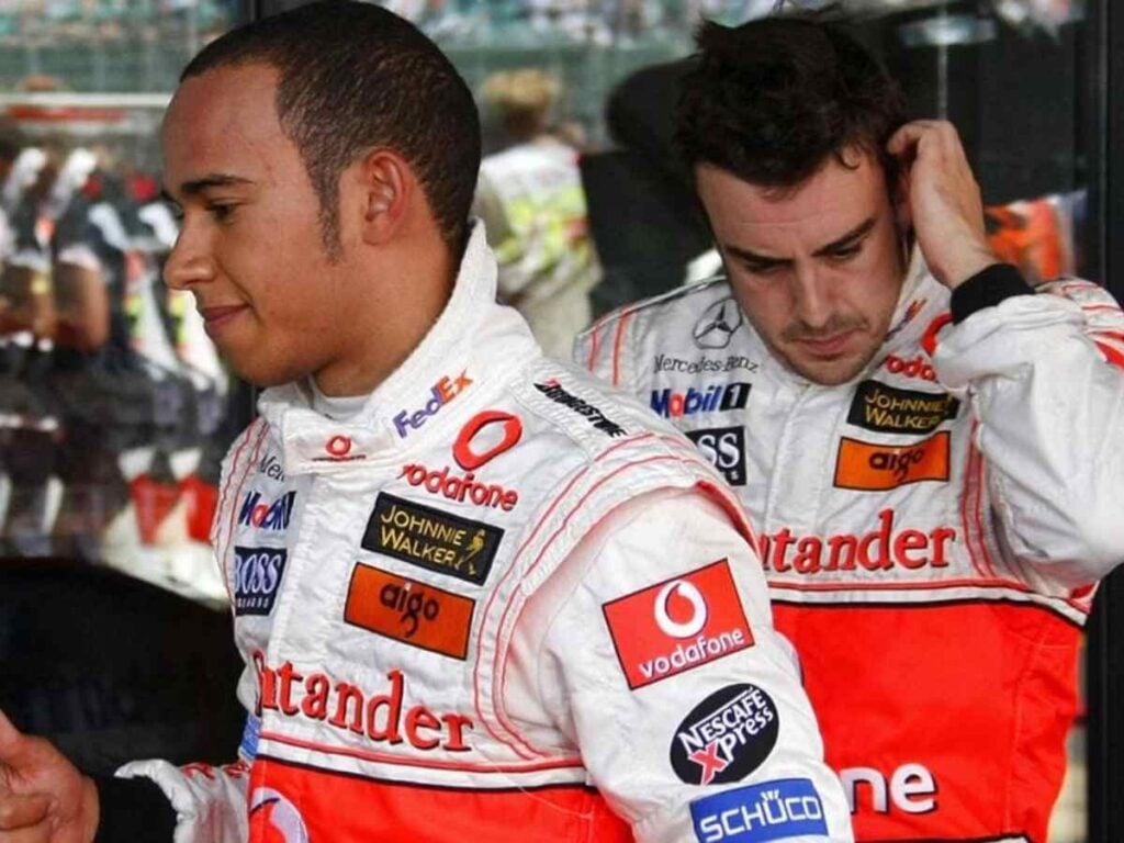 Lewis Hamilton and Fernando Alonso via thesportsrush