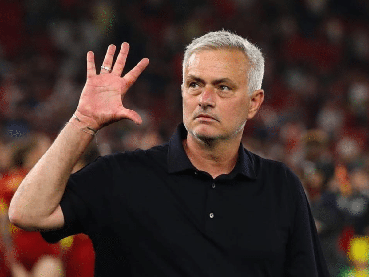 “Doesn’t give a sh*t about football,” Former Real Madrid star explains why Los Blancos must not bring back Jose Mourinho