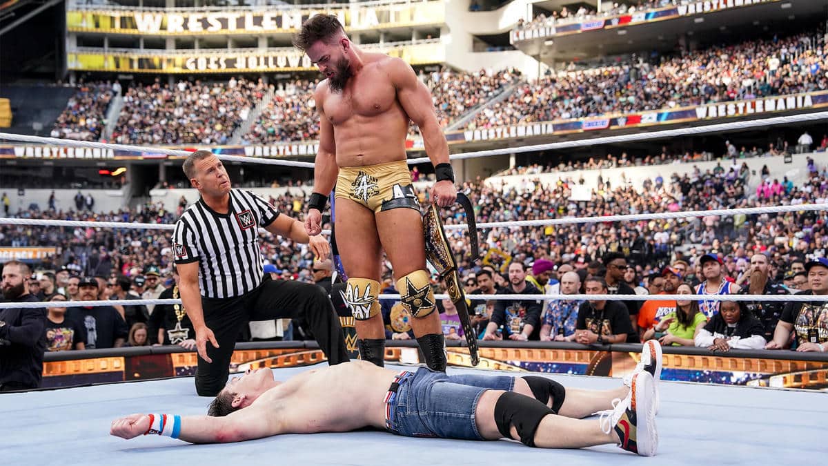 “Not a great start,” WWE universe fumes as Austin Theory retains his title against John Cena in a lethargic match