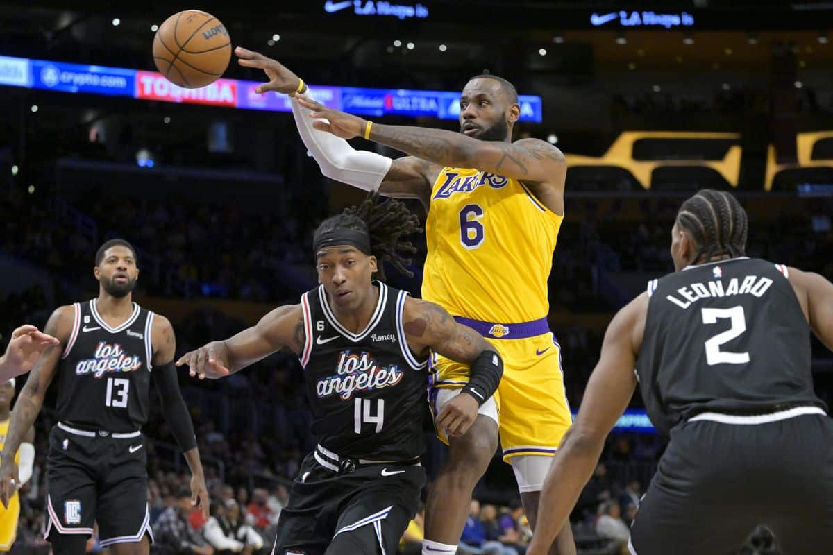 Lakers and Clippers to try and lose INTENTIONALLY tonight? Explaining why both LA teams might tank on purpose