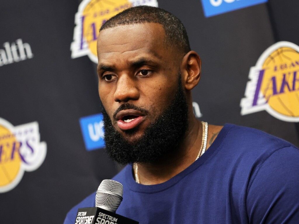 LeBron James #6 of the Los Angeles Lakers