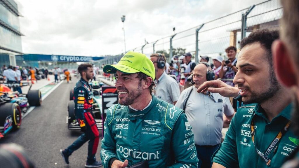 Aston Martin's future partner Honda has 'no objections whatsoever' in working with Fernando Alonso despite his "GP2 engine" criticism 1 6dac447b 781c 48e7 a5a7 359ea5665f33 16 9 discover aspect ratio default 0 x1280y858