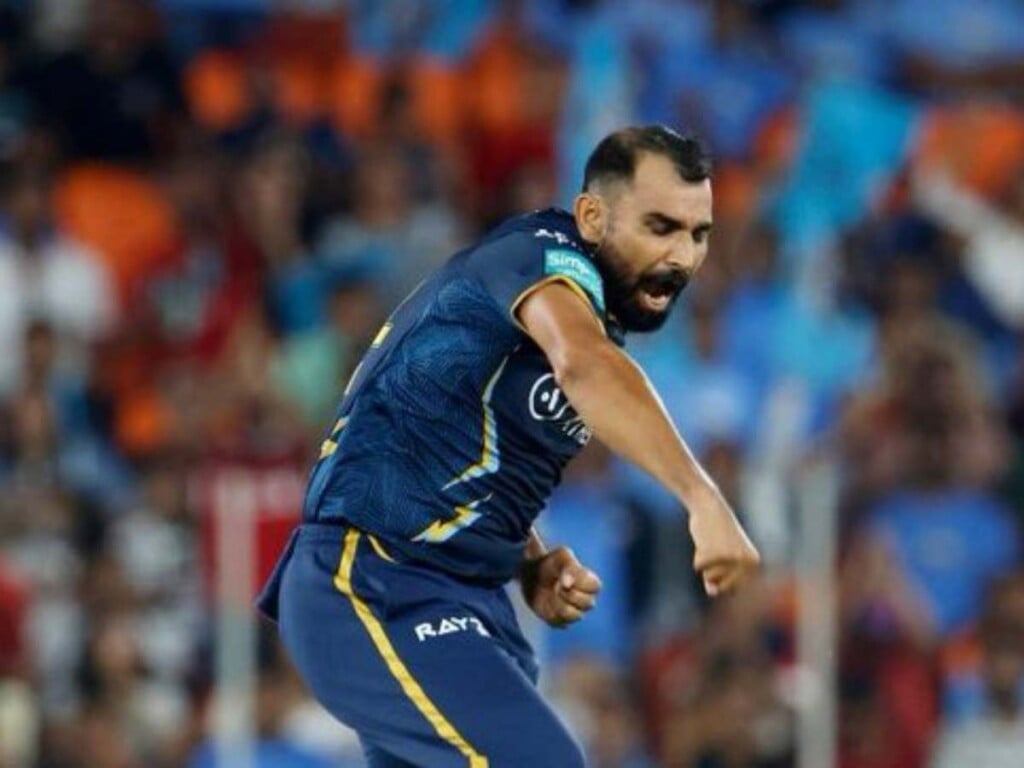 "Store the hunger and energy for WTC final"- Netizens go berserk as Mohammed Shami records his best-ever bowling figures in IPL