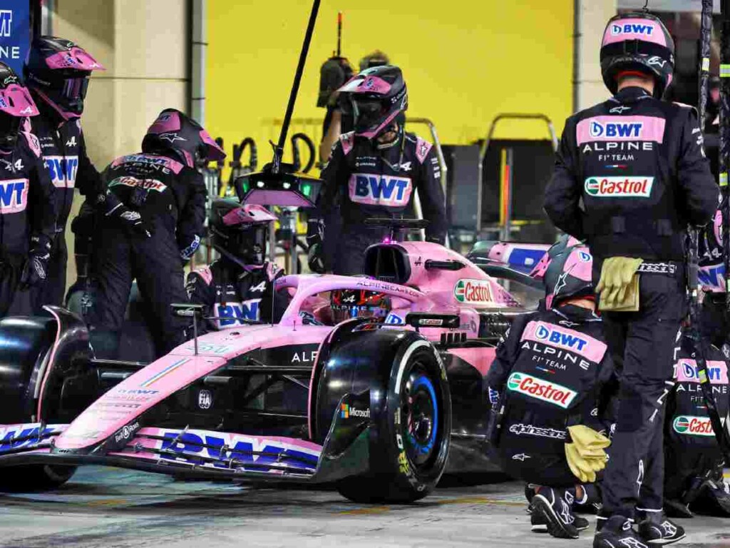 Alpine team's pitstop