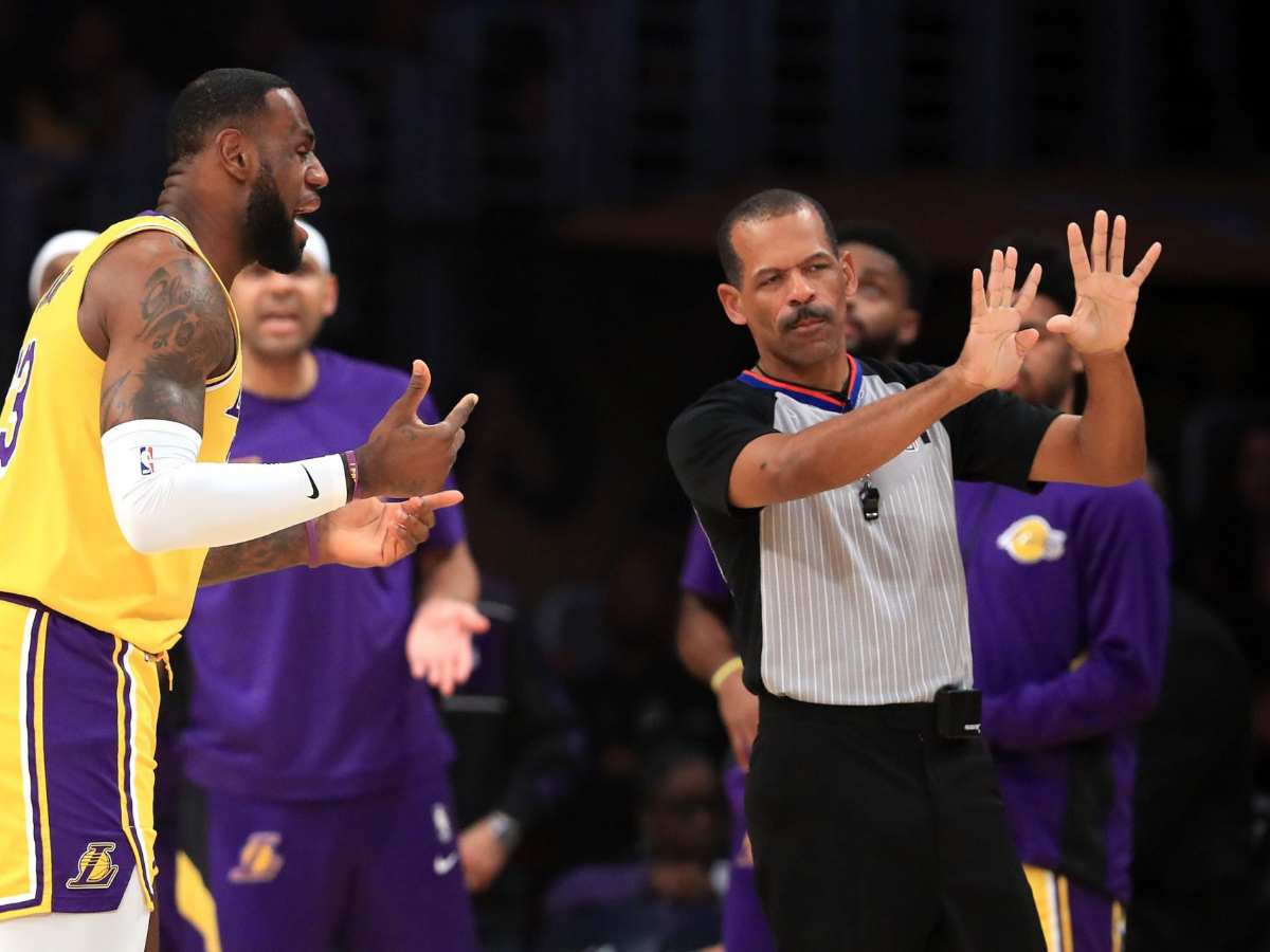 Is LeBron James 0-82 with Eric Lewis as referee? Fact-checking WILD and viral social media claim