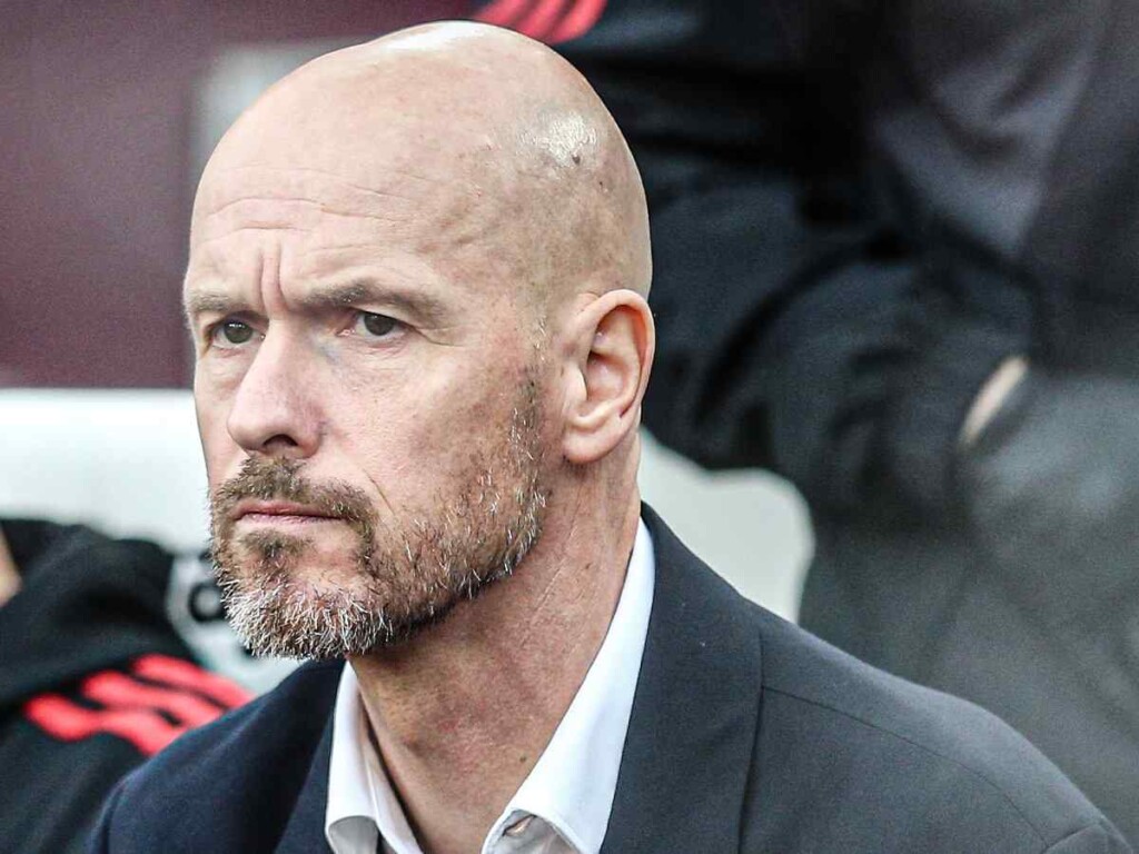 Ten Hag gets blamed by fans for Manchester United defeat against Brighton